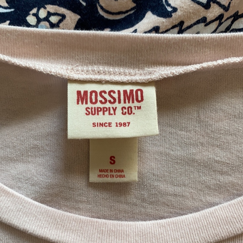 Mossimo Top (Target) - Picture 2 of 3